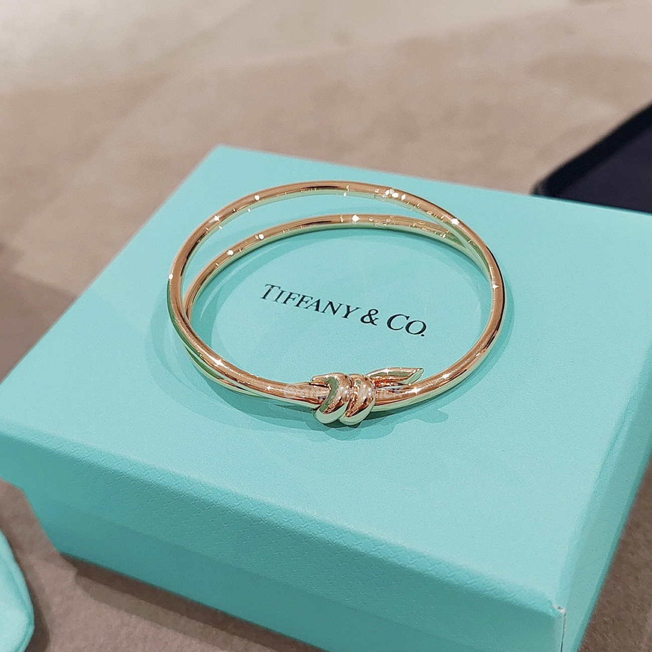 Tiffany Knot Rose Gold Diamond Bracelet (1) - www.newkick.vip